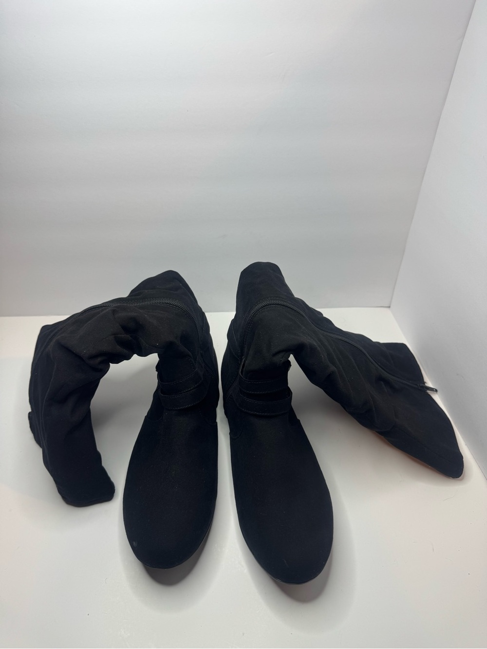 Joe Boxer Black Vegan Suede Boots Womens Size 10M